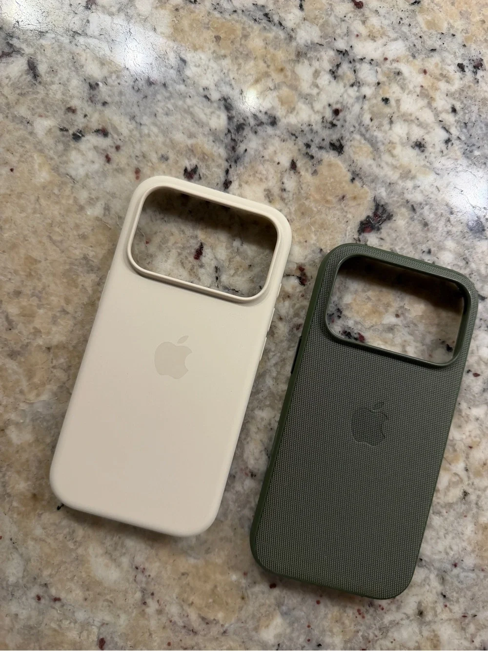 Apple iPhone Cases Duo - Cream and Green
